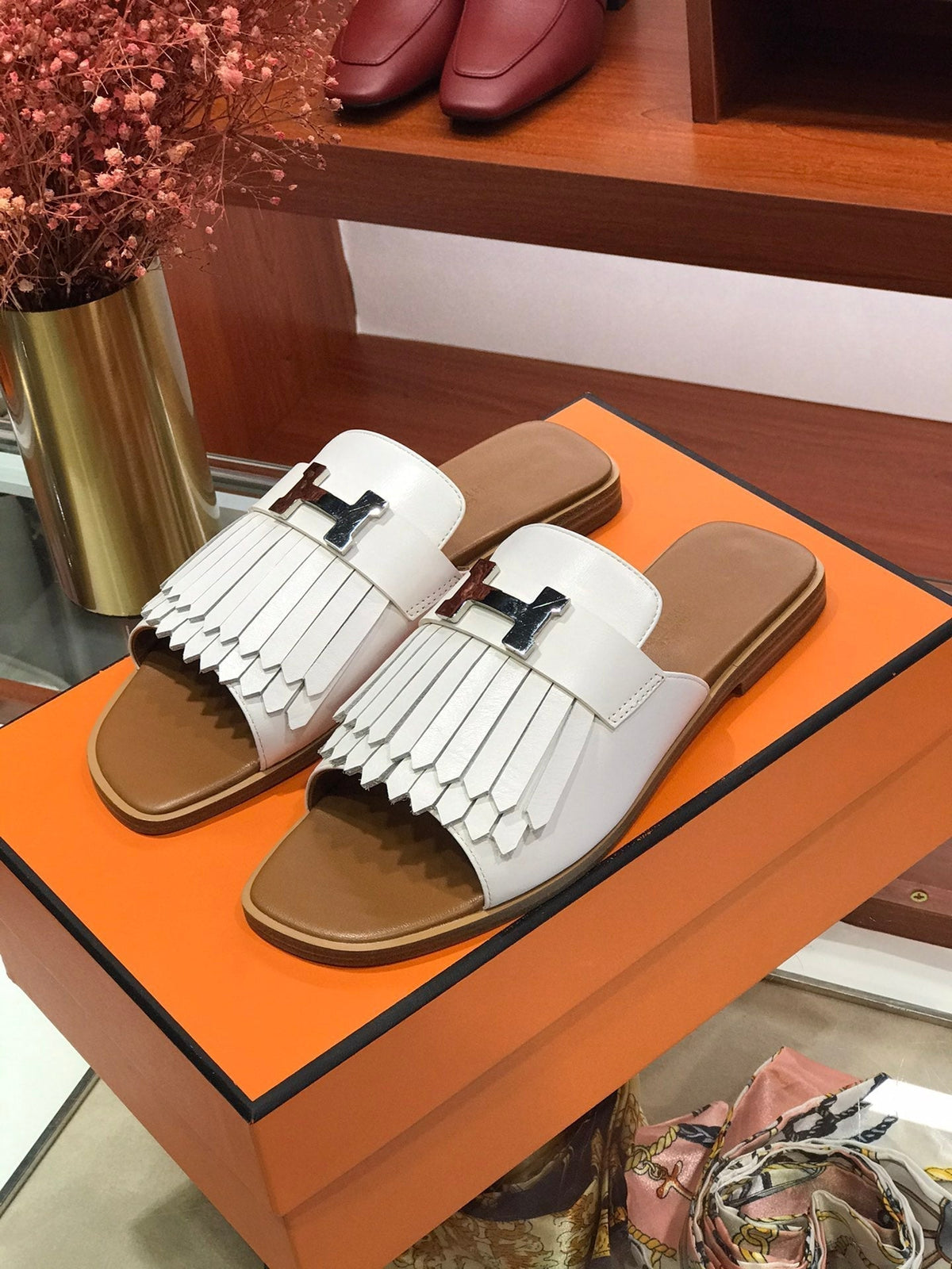 Hermes Royal Sandal Caramel Mix White Lambskin