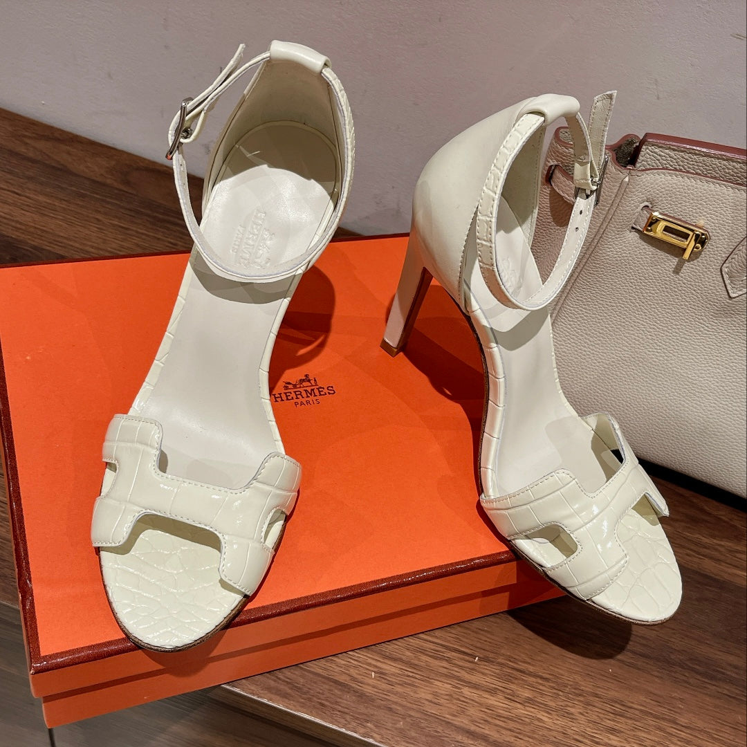 Hermes Premiere 115 Sandal in White Calfskin