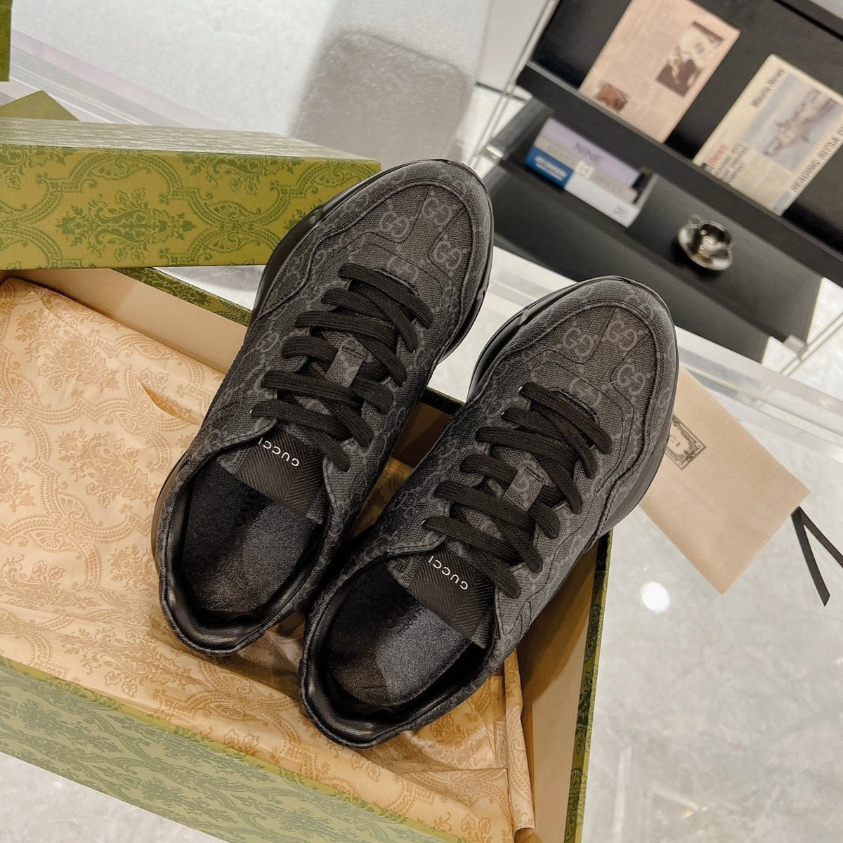 Gucci 100 Rhyton Sneaker Ink Black