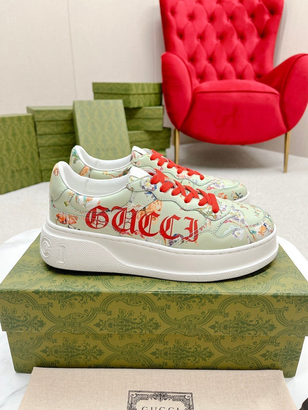 Gucci Trainer Sage Calfskin with Flowers Pattern