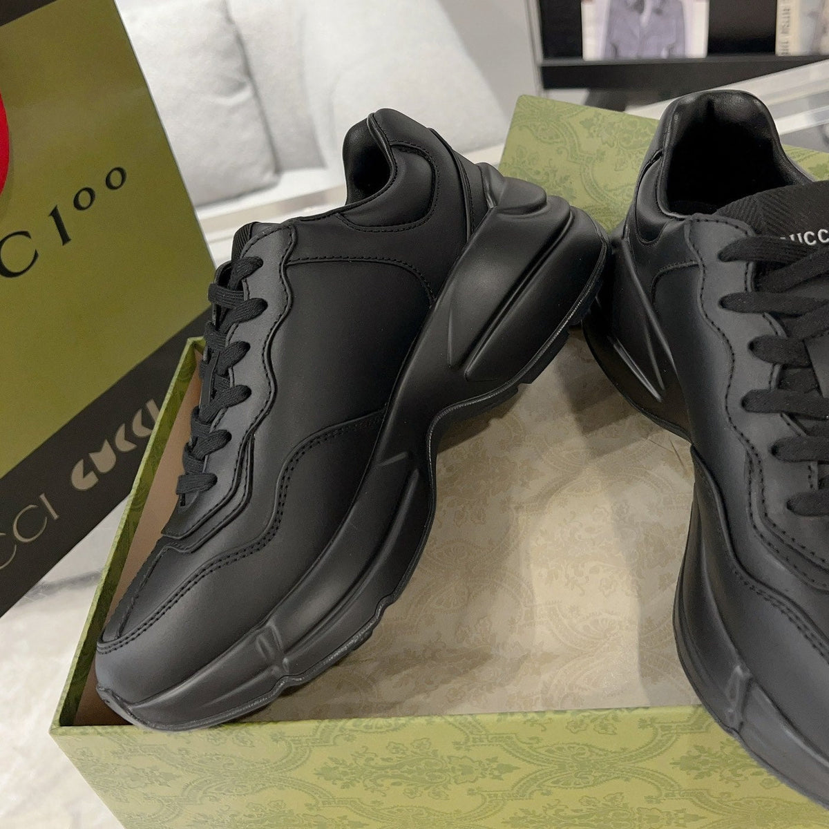Gucci Rhyton Trainer Leather Black
