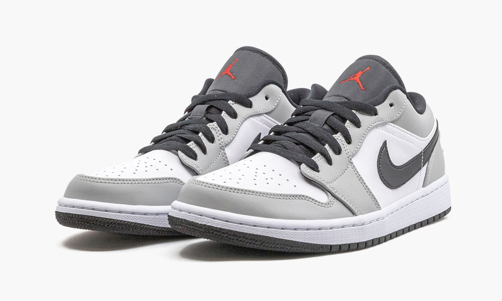 Air Jordan 1 Low "Light Smoke Grey" Sneakers