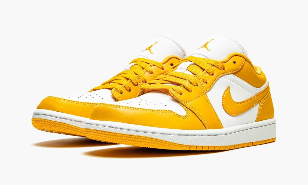 Air Jordan 1 Low "Pollen" Sneakers