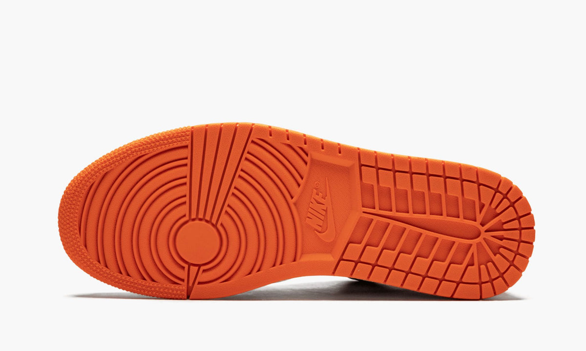 Air Jordan 1 Low "Shattered Backboard" Sneakers