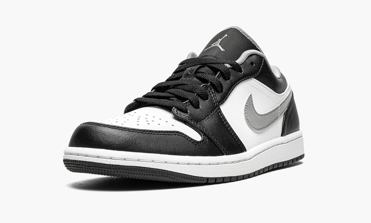 Air Jordan 1 Low Black / Particle Grey Sneakers