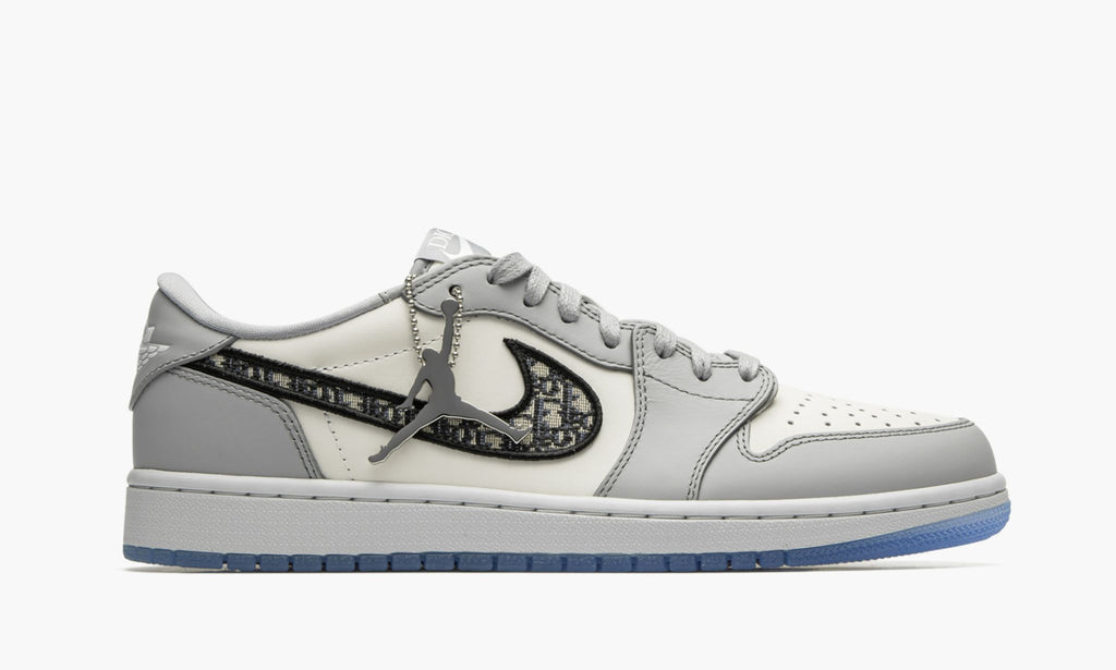 Air Jordan 1 Low Dior Sneakers