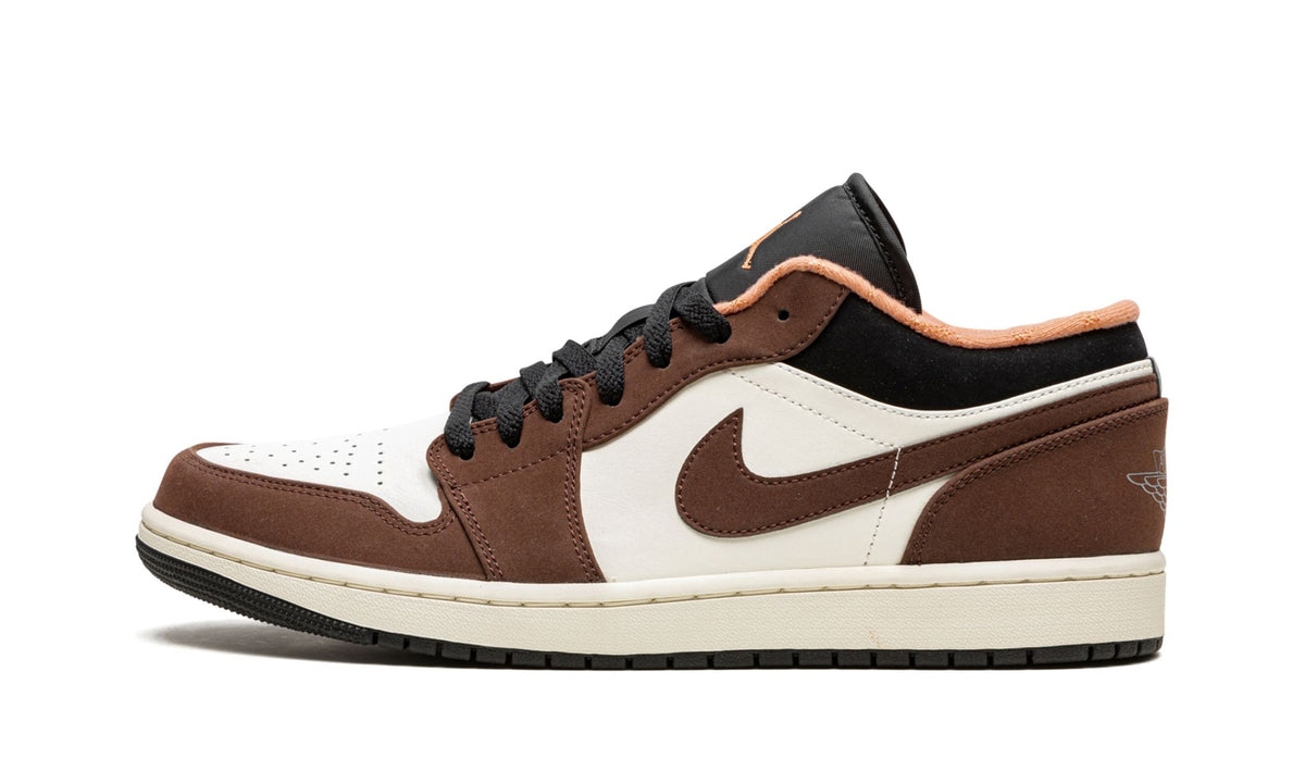 Air Jordan 1 Low Mocha Sneakers