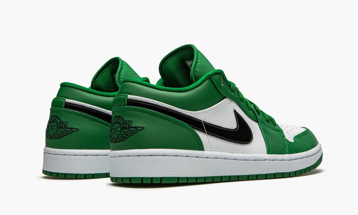 Air Jordan 1 Low Pine Green Sneakers