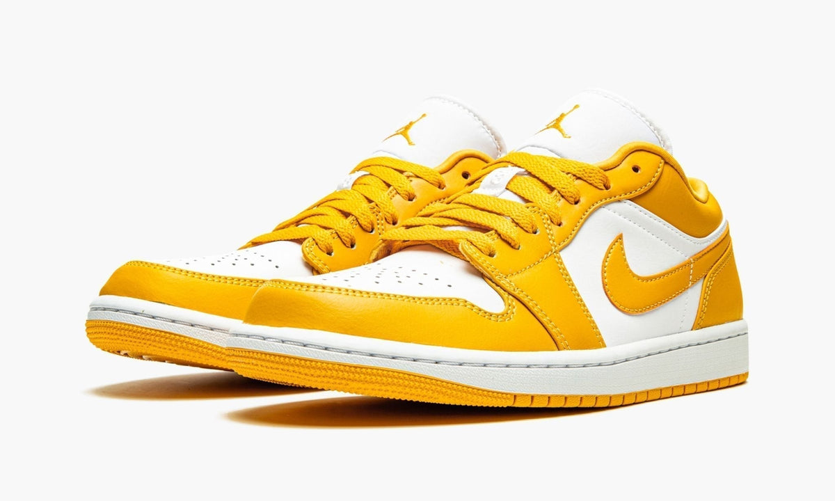 Air Jordan 1 Low Pollen Sneakers