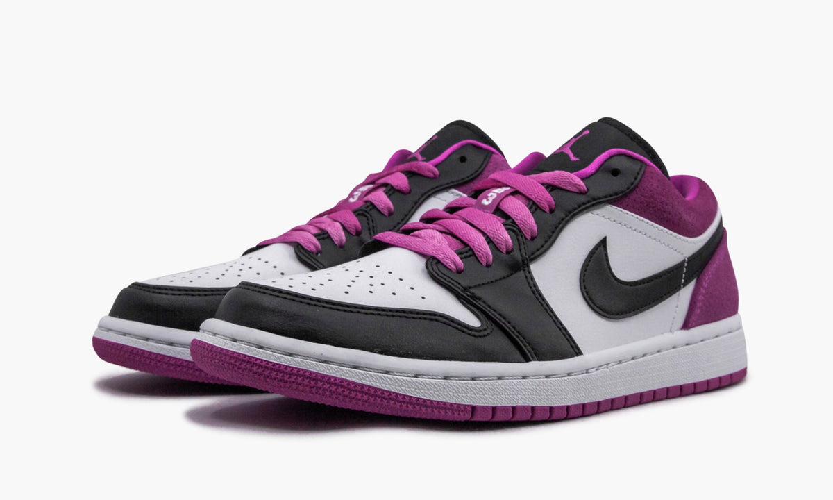 Air Jordan 1 Low SE "Fuchsia" Sneakers