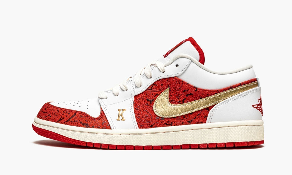 Air Jordan 1 Low SE "Spades" Sneakers