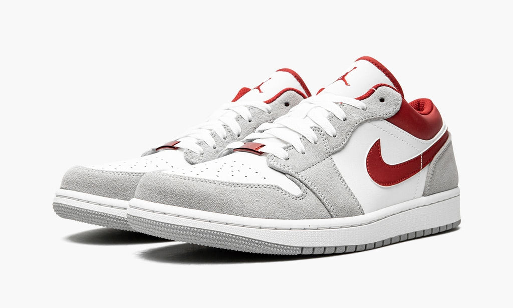 Air Jordan 1 LOW SE White / Grey / Red Sneakers