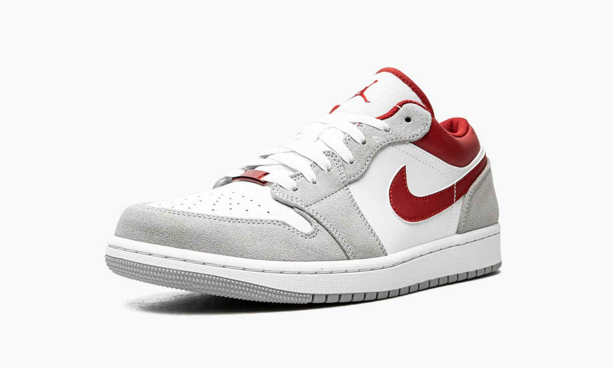 Air Jordan 1 LOW SE White / Grey / Red Sneakers