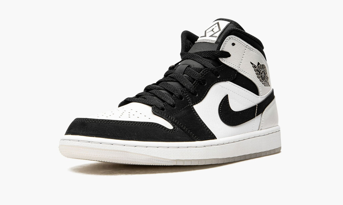 Air Jordan 1 MID SE "Diamond" Sneakers