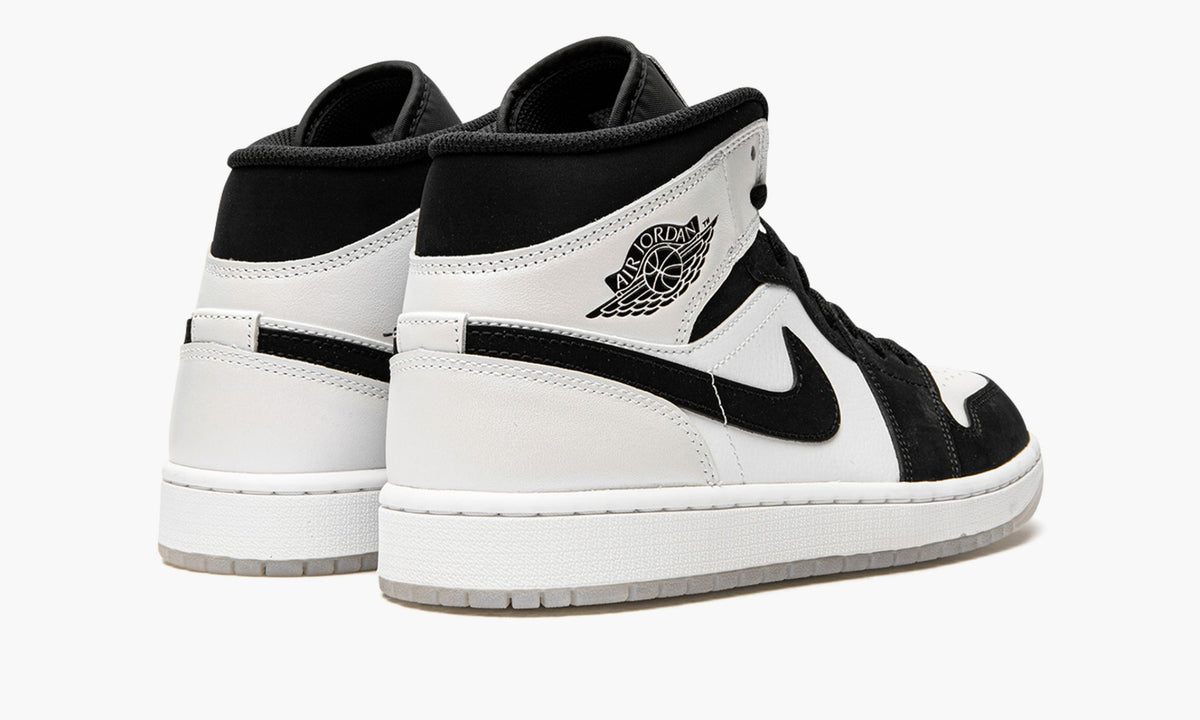 Air Jordan 1 MID SE "Diamond" Sneakers