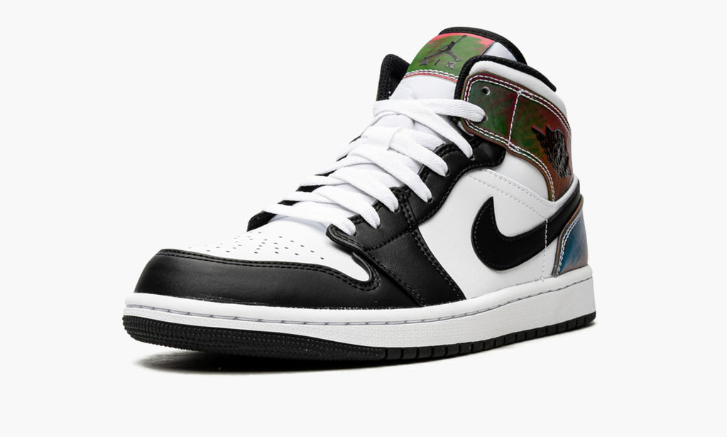 Air Jordan 1 Mid SE "Heat Reactive" Sneakers