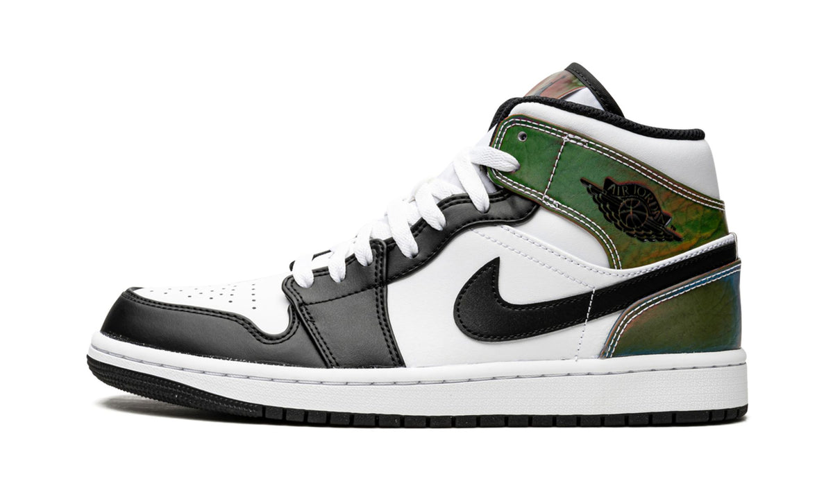 Air Jordan 1 Mid SE "Heat Reactive" Sneakers