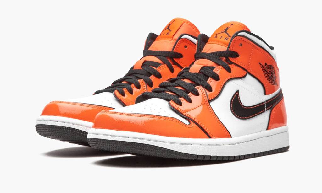 Air Jordan 1 Mid SE "Turf Orange" Sneakers