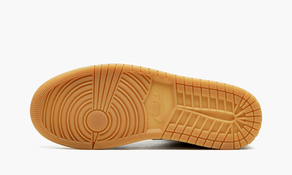 Air Jordan 1 MID SE Coconut Milk Sneakers