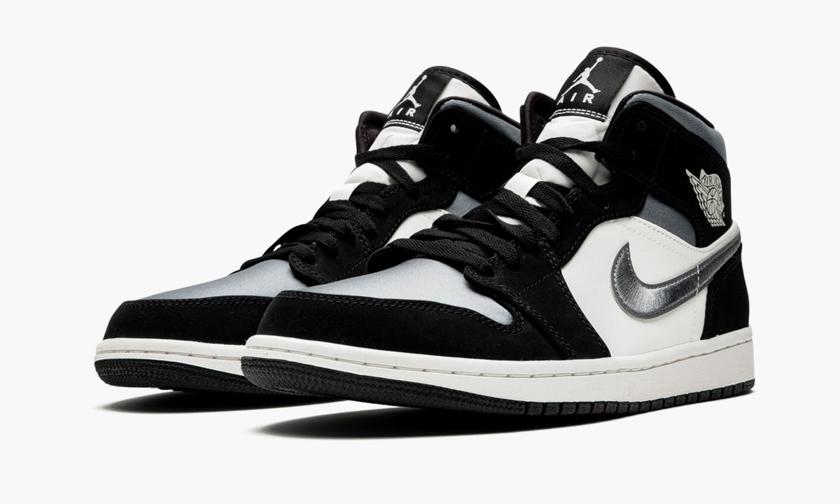 Air Jordan 1 Mid SE Satin Grey Sneakers