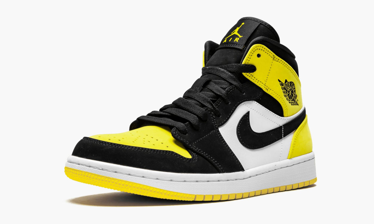 Air Jordan 1 MID SE Yellow Toe Sneakers