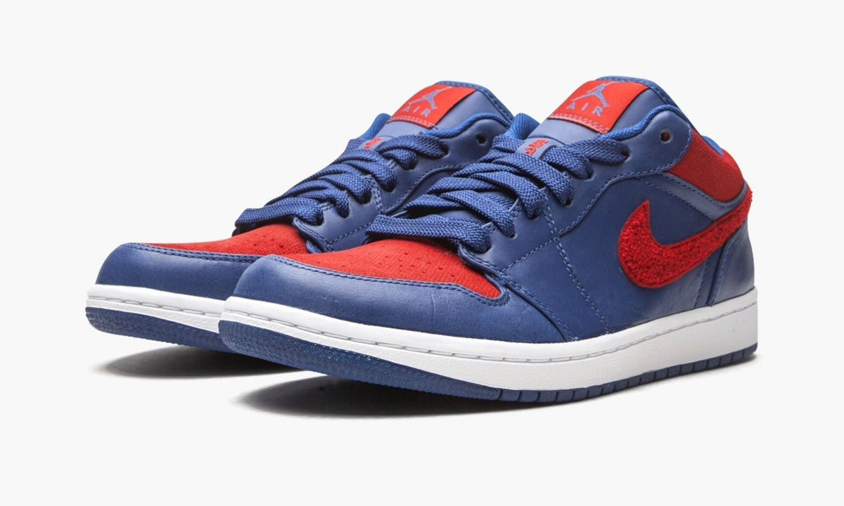 Air Jordan 1 Phat Low Sneakers
