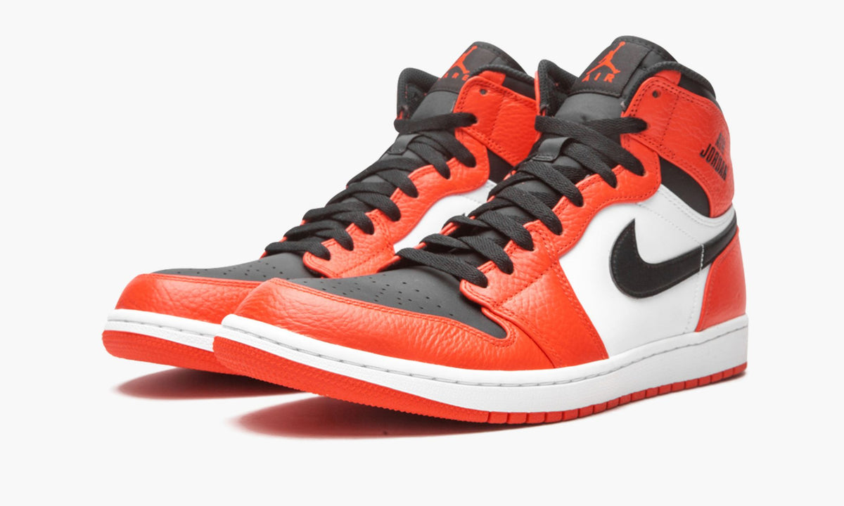 Air Jordan 1 Retro High Sneakers