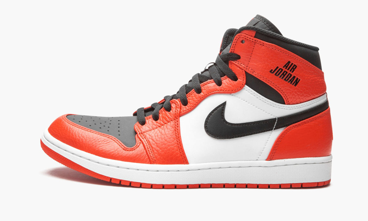 Air Jordan 1 Retro High Sneakers