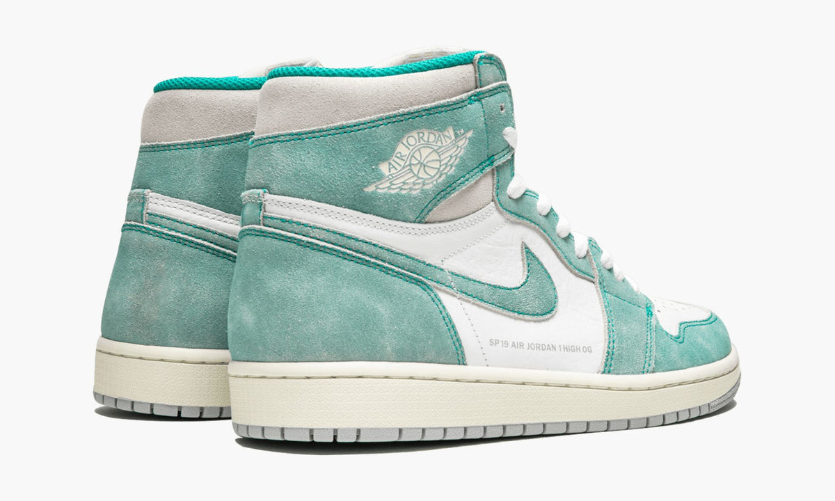 Air Jordan 1 Retro High OG "Turbo Green" Sneakers