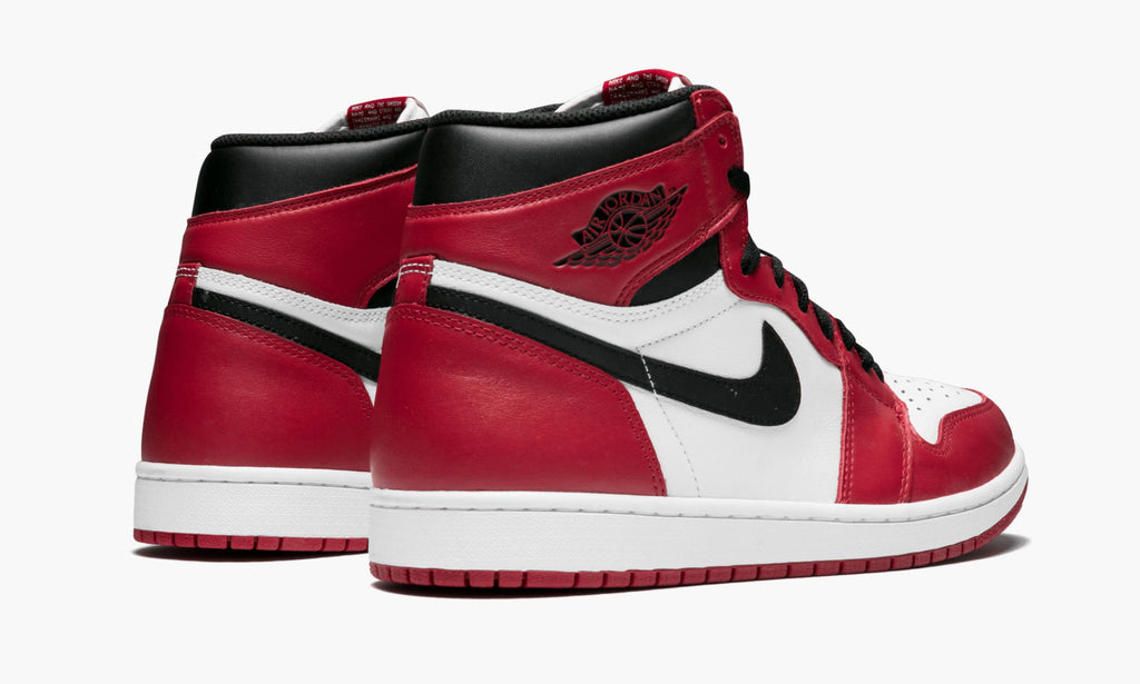 Air Jordan 1 Retro High OG Chicago Sneakers