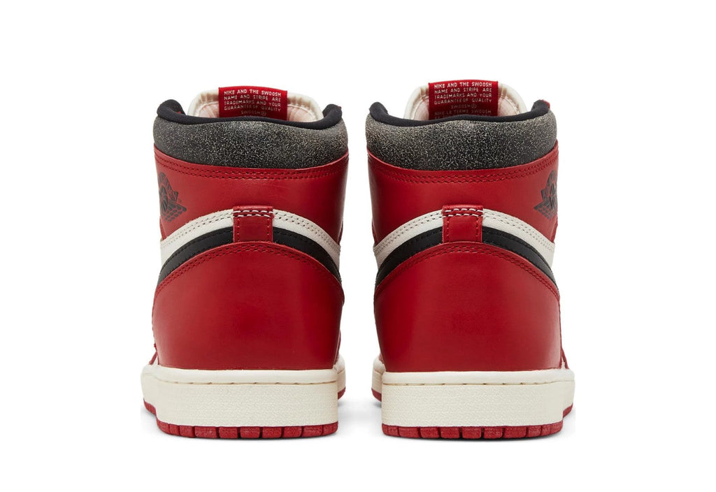 Air Jordan 1 Retro High OG Chicago Sneakers