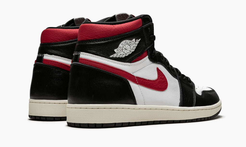 Air Jordan 1 Retro High OG Gym Red Sneakers