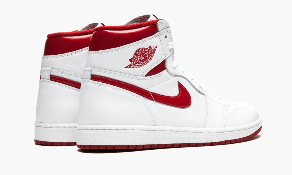 Air Jordan 1 Retro High OG Metallic Red Sneakers