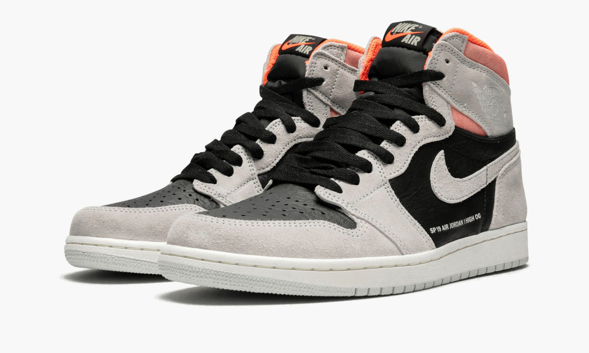 Air Jordan 1 Retro High OG Neutral Grey/Hyper Crimson Sneakers