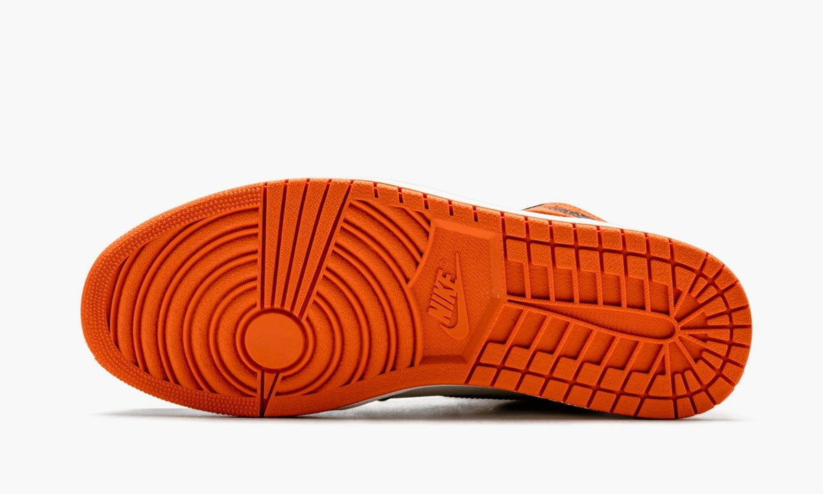 Air Jordan 1 Retro High OG Shattered Backboard Sneakers
