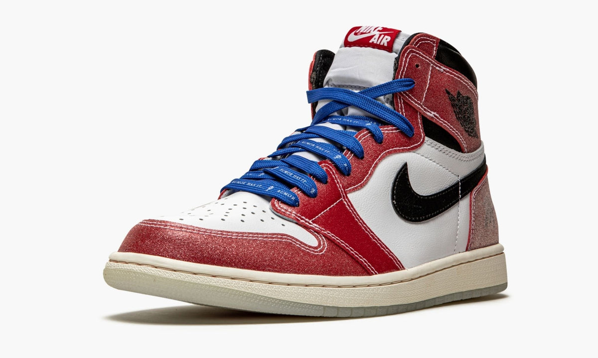 Air Jordan 1 Retro High OG Trophy Room - With Blue Laces Sneakers