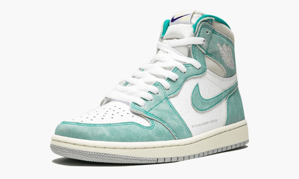 Air Jordan 1 Retro High OG Turbo Green Sneakers