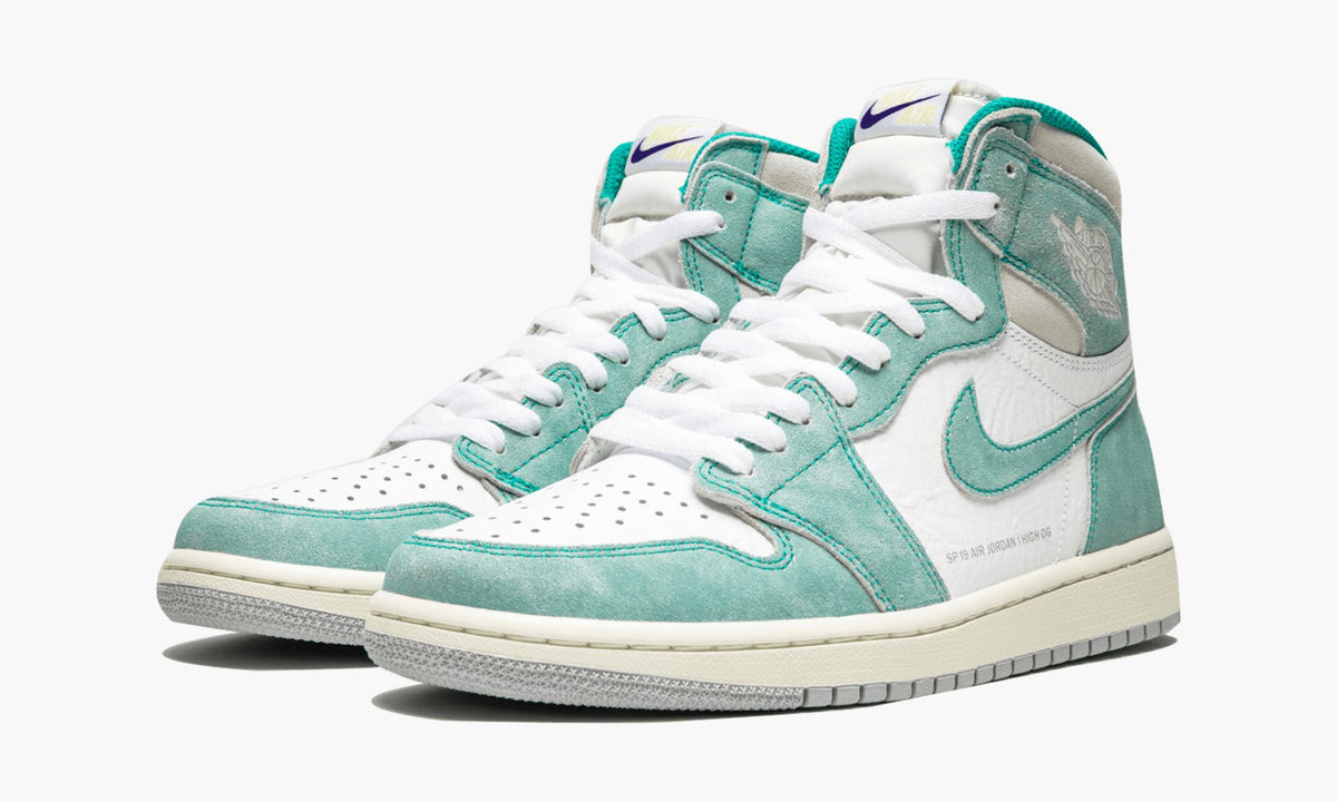Air Jordan 1 Retro High OG Turbo Green Sneakers