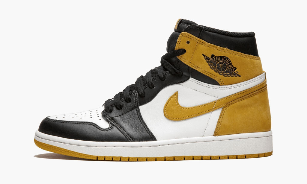 Air Jordan 1 Retro High OG Yellow Ochre Sneakers
