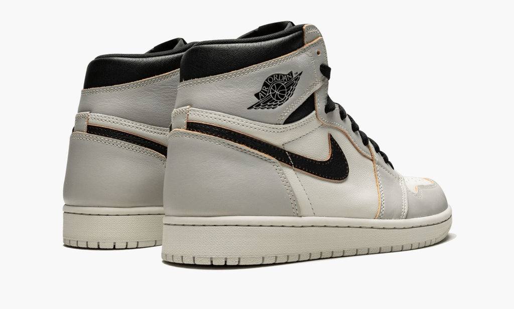 Air Jordan 1 SB Retro High OG "NYC to Paris" Sneakers