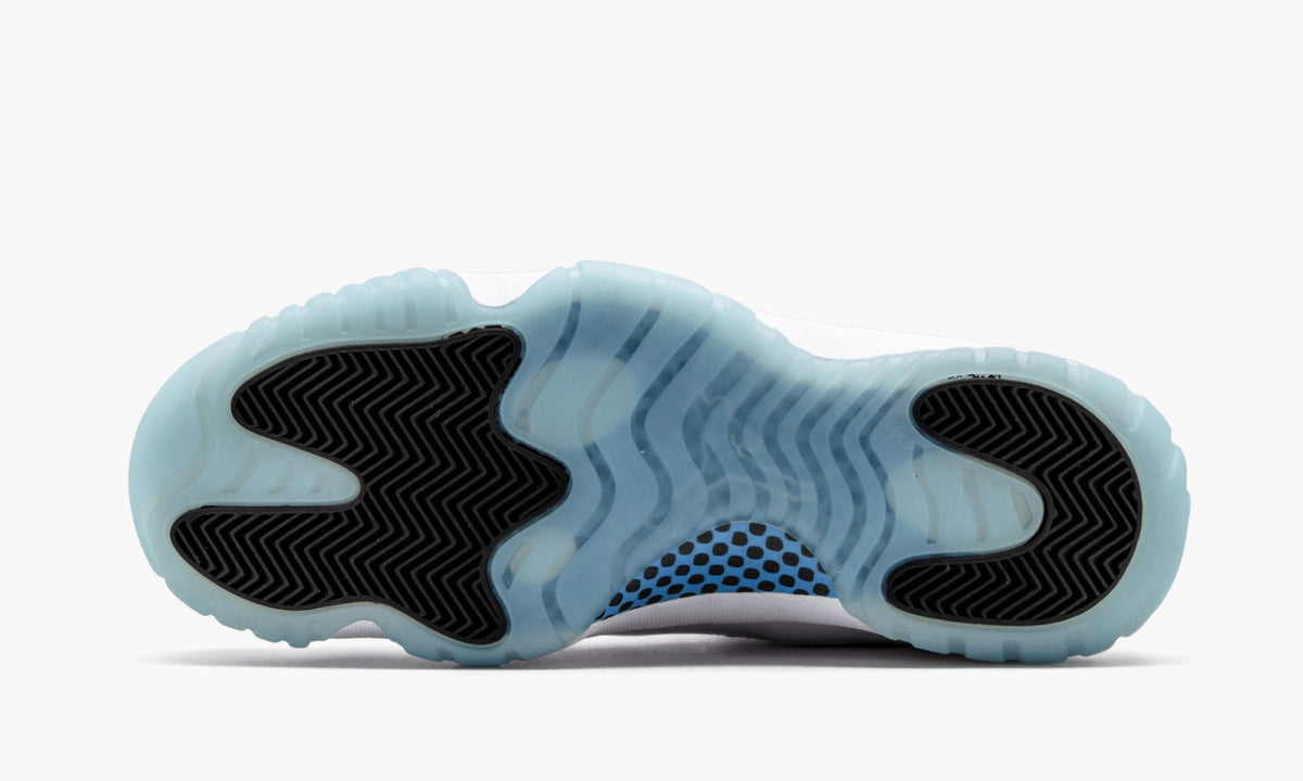 Air Jordan 11 Retro "Legend Blue" Sneakers