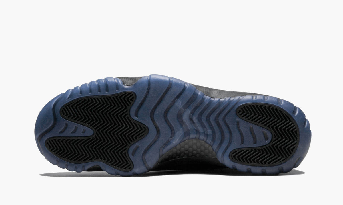 Air Jordan 11 Retro Cap & Gown Sneakers