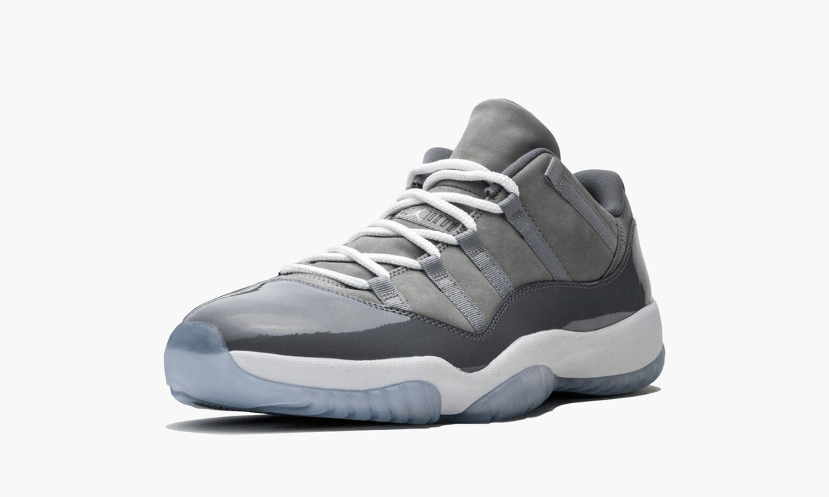 Air Jordan 11 Retro Low Cool Grey Sneakers