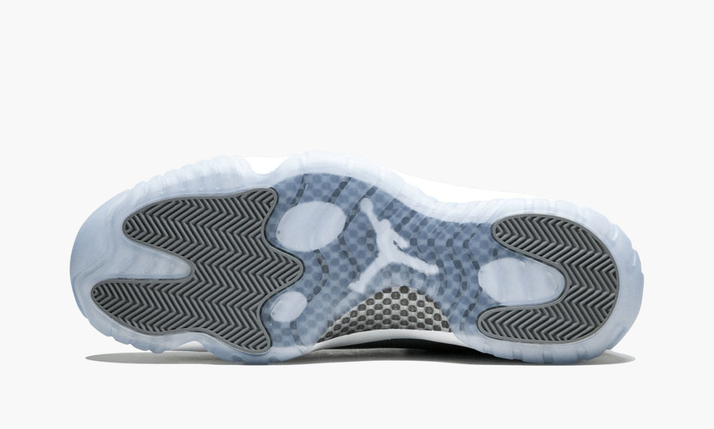 Air Jordan 11 Retro Low Cool Grey Sneakers