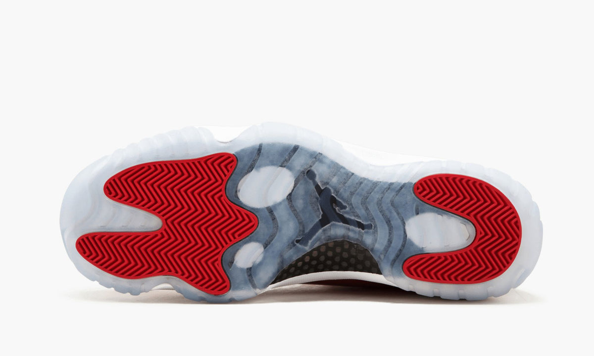 Air Jordan 11 Retro Win Like 96 Sneakers