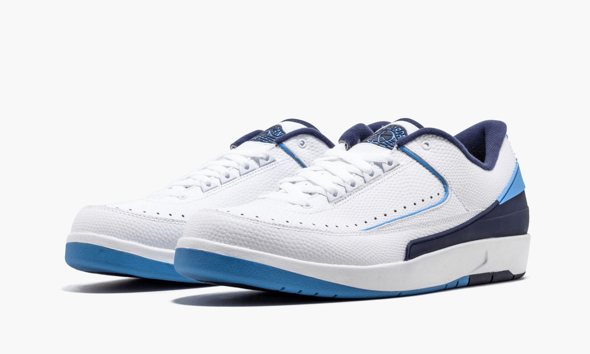 Air Jordan 2 Retro Low Sneakers