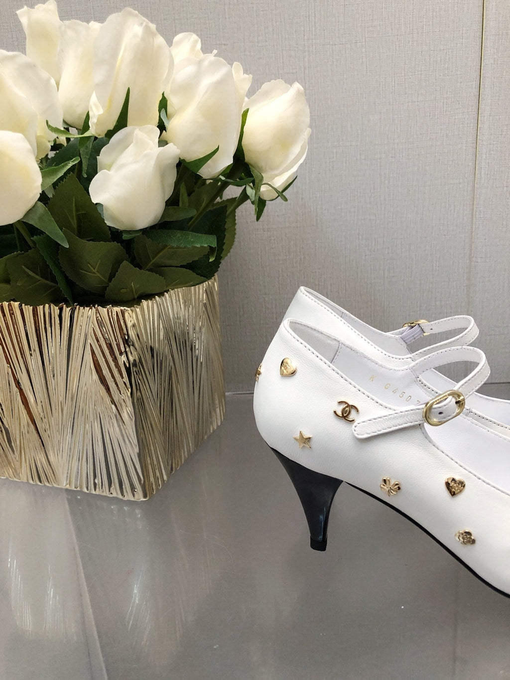 Chanel Mary Jane White Mix Black Lambskin Attach Metal