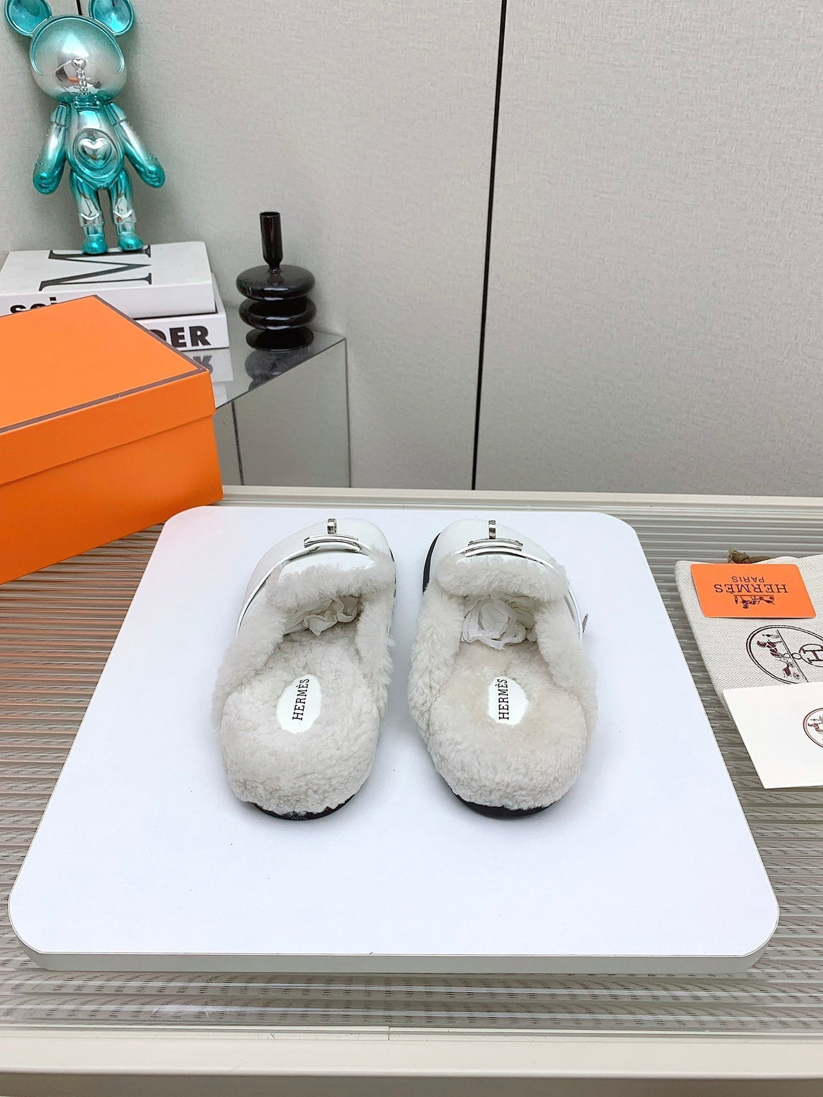 Hermes Slip-On Mule in White Calfskin and Shearling Lining