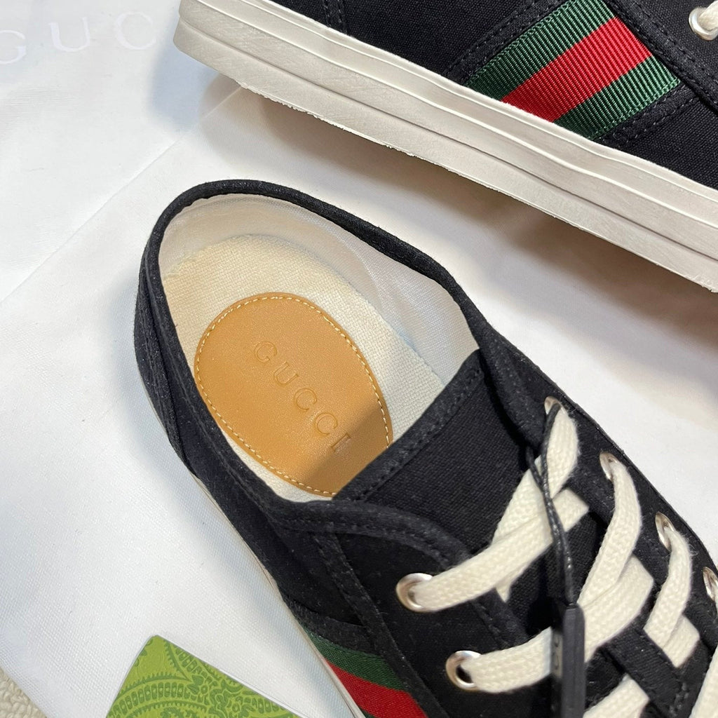 Gucci Sneaker Julio Canvas Sneakers Black