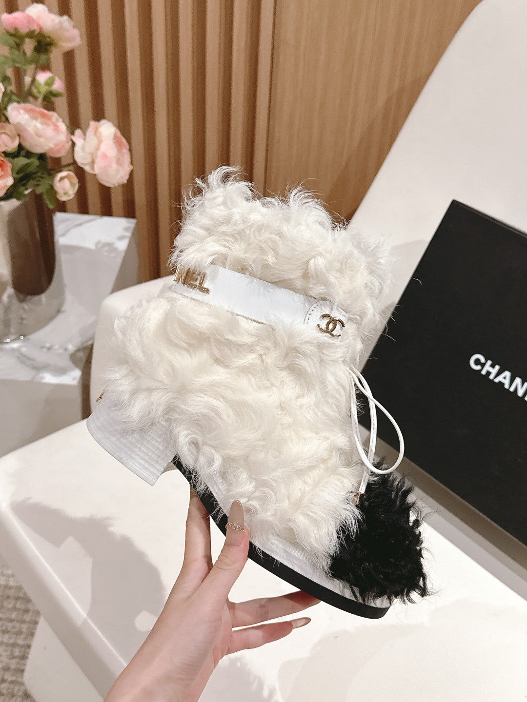 Chanel Short Boots in White Lamb Fur and Lambskin 962186
